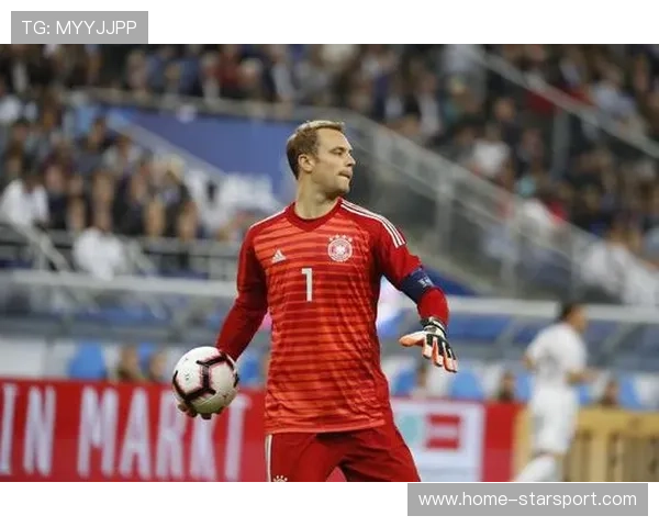 青训守门员被选进国家队集训名单，俱乐部自豪宣布